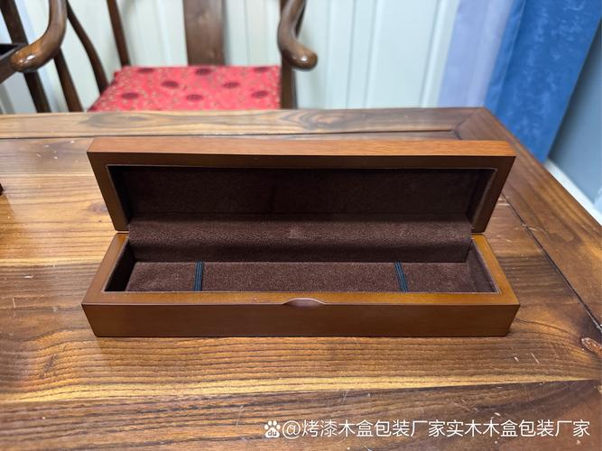 设计为核心,构建了从方案策划,产品开发到批量生产的全流程服务体系